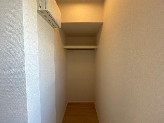 【収納】 | ラルーナＢ | クローゼット（イメージ）