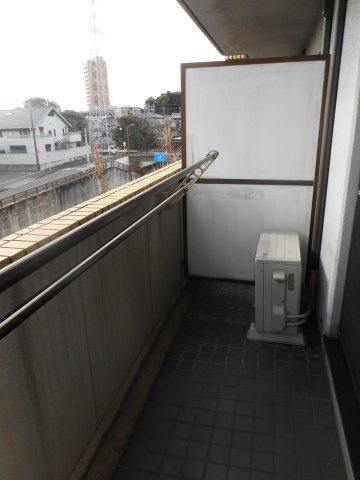 【バルコニー】 | ユトリロつつじが丘2