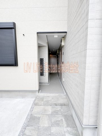 Celeste KOGANEのエントランス