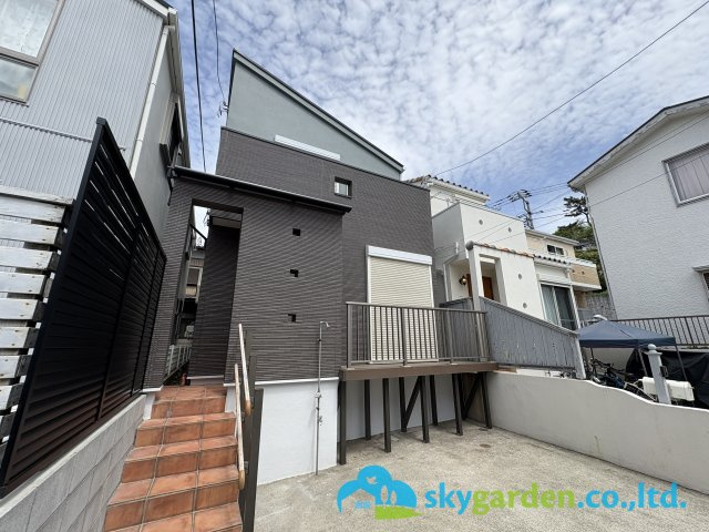 藤沢市片瀬二丁目　中古戸建　