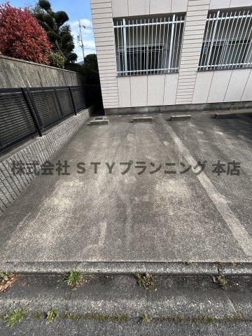 仲介手数料0円！サンシティ鈴和Ⅱの駐車場