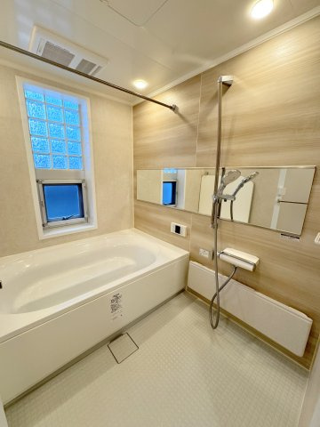 等々力7丁目戸建ての浴室