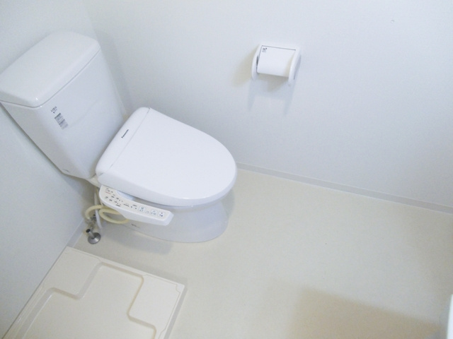 ガリシア王子神谷のトイレ|温水洗浄便座のトイレです