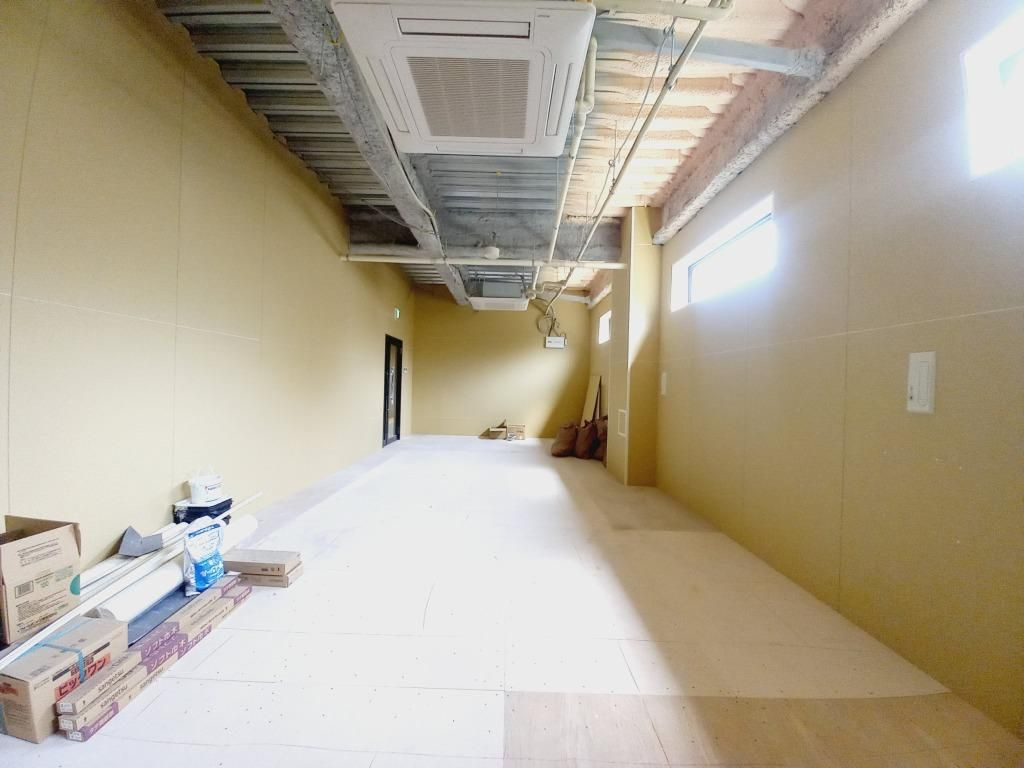 東村山市秋津町５丁目の店舗事務所の内装