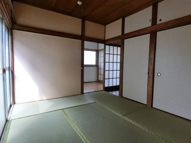 コーポ中台の居間・リビング