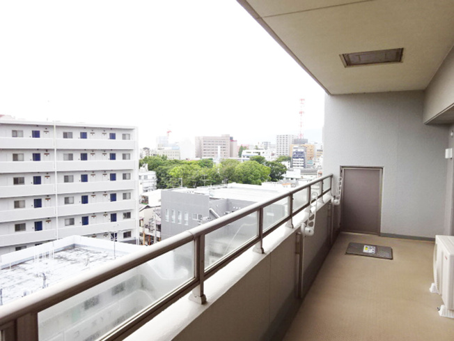 【バルコニー】 | グランドール御幸町 中古マンション EM06142 | グランドール御幸町　バルコニー