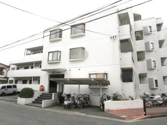 シャトーヤジマ