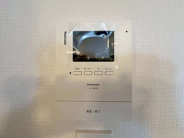 御陵峰ケ堂町2丁目のセキュリティ|モニターで訪問者を確認できるので、知らない人やセールス・勧誘など避けられて安心です！（R8.4撮影）