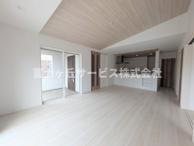 【居間・リビング】 | 掛川市大渕 新築一戸建て 1号棟 | リビングです