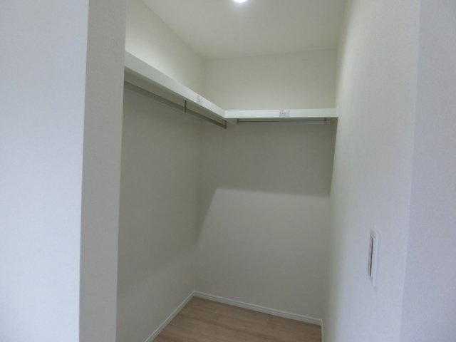 安佐南区西原2丁目の収納