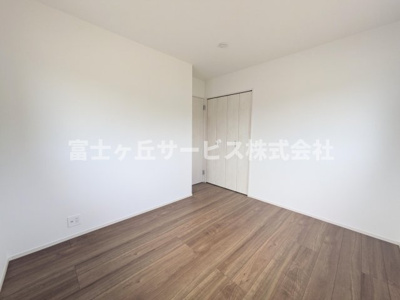 【洋室】 | 掛川市大渕 新築一戸建て 2号棟 | 洋室です