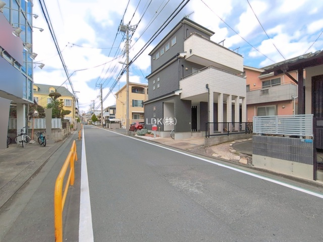 【前面道路含む現地写真】 | 中古戸建／ふじみ野市新田１丁目 | 完成（撮影：'26/04/06）