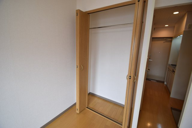 ルピナス船橋の収納|クロゼットもついています