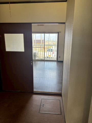 長野県伊那市1棟アパートの間取り