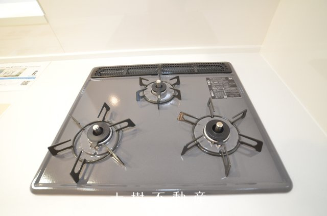 【キッチン】 | 座間市相武台１丁目　新築戸建て　全１棟【仲介手数料無料】