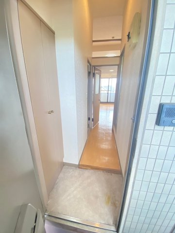 【玄関】