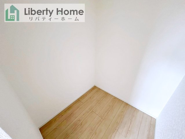 石岡市若松第8　新築戸建　1号棟の収納