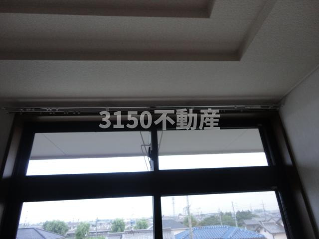 サンティアラＢのその他|窓　上部開可能