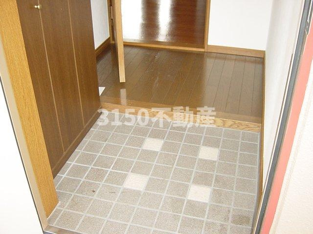 サンティアラＢの玄関|玄関