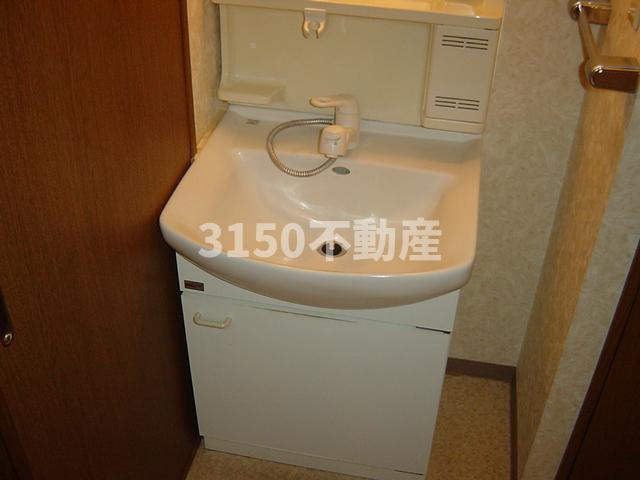 サンティアラＢの洗面所|洗髪洗面化粧台