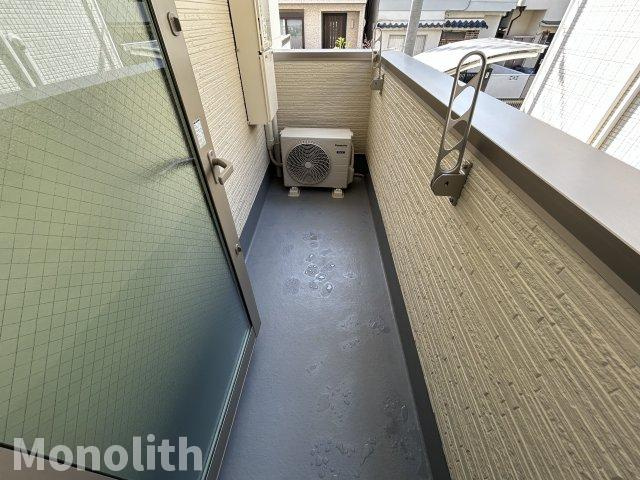 フジパレス鳳駅西Ⅴ番館のバルコニー