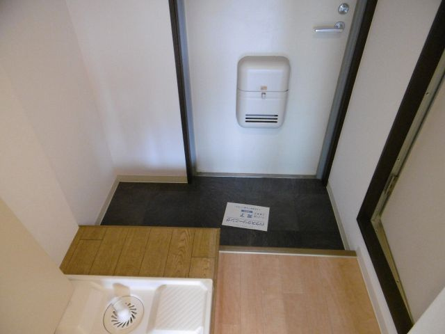 【玄関】 | ハイツ玉川Ⅴ | ゆったりとした玄関です※同物件別室写真です