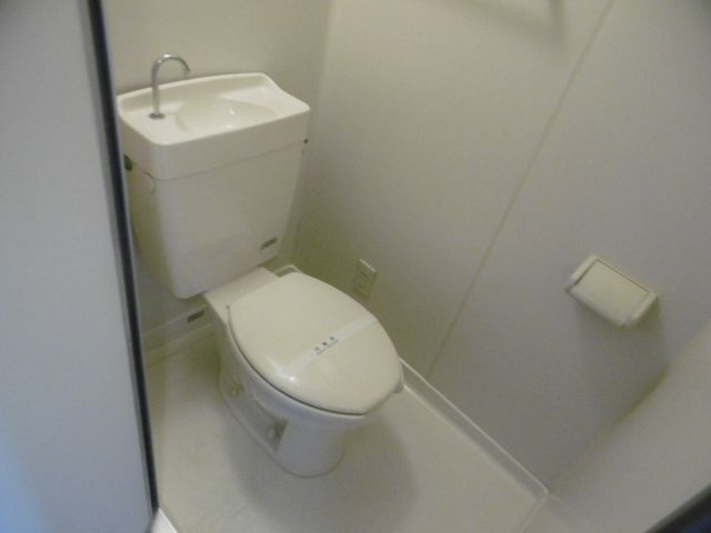 【トイレ】 | ハイツ玉川Ⅴ | 落ち着いた色調のトイレです※同物件別室写真です
