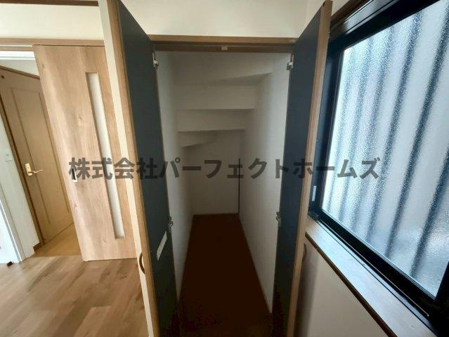 高野道2丁目戸建　賃貸の収納|収納豊富です