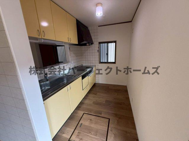 高野道2丁目戸建　賃貸のキッチン|お料理しやすいキッチンです