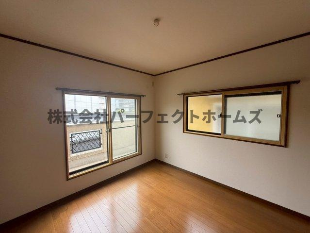 高野道2丁目戸建　賃貸の洋室|洋室です