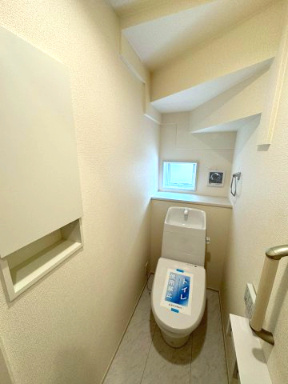 三島市谷田　新築戸建　全４棟　３号棟のトイレ