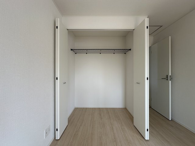 明石市大久保町谷八木新築戸建４号棟の収納