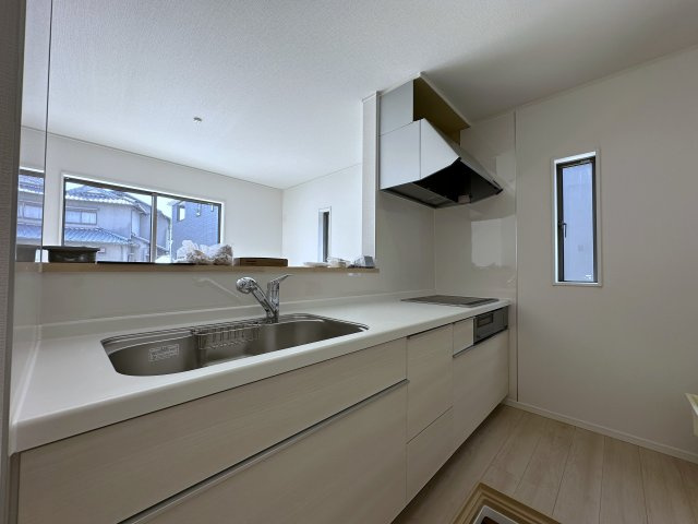 明石市大久保町谷八木新築戸建４号棟のキッチン
