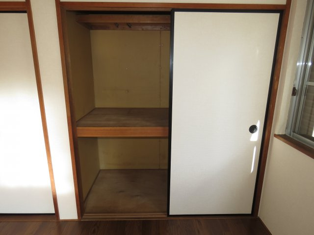 コスモプラザBの収納