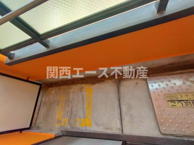  | ロイヤルヒルズ