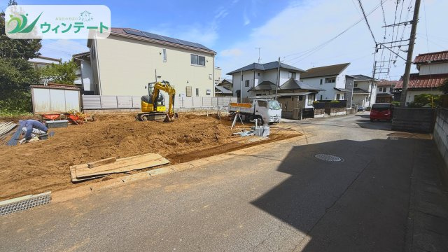 守谷市百合ヶ丘11期　新築戸建の前面道路含む現地写真|建築の進捗に応じて見学も可能です。現地で暮らしのイメージを膨らませてください。