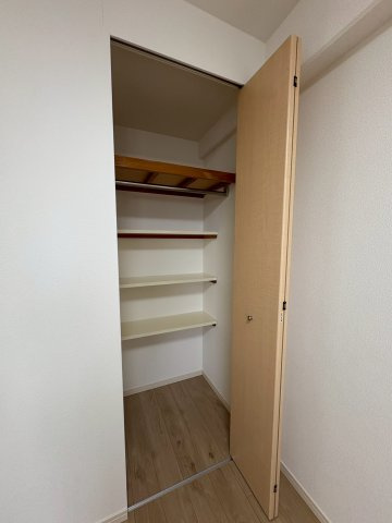 ウインヒルズジェームス山 の収納