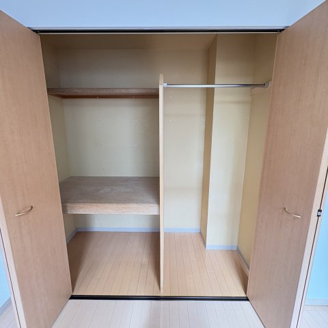 東町コーポラスの収納