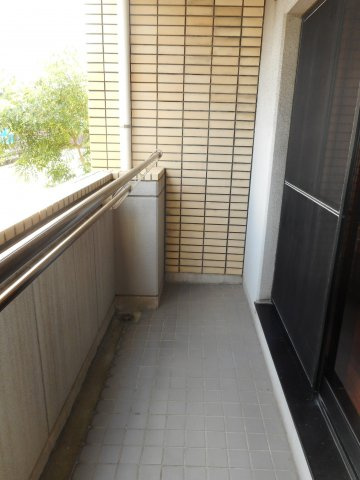 【バルコニー】 | ユトリロつつじが丘2