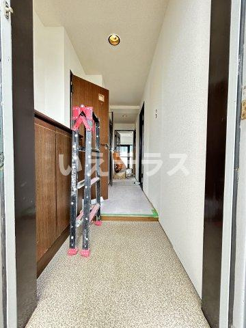 ロイヤル神戸池田広町の玄関