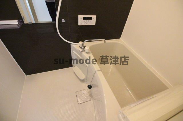 【浴室】 | フォアール市子殿 | コンパクトで使いやすいお風呂です