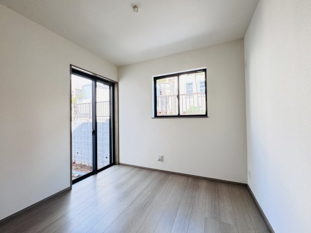 松戸市秋山新築戸建の洋室|1F4.5帖洋室