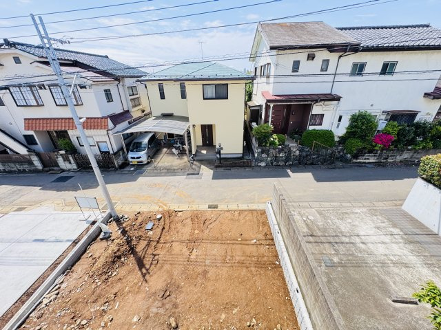 松戸市秋山新築戸建の展望|バルコニーより道路側眺望・南道路で日当たり良好♪