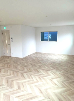 小路東５丁目エスカレードスポーツ黒の内装