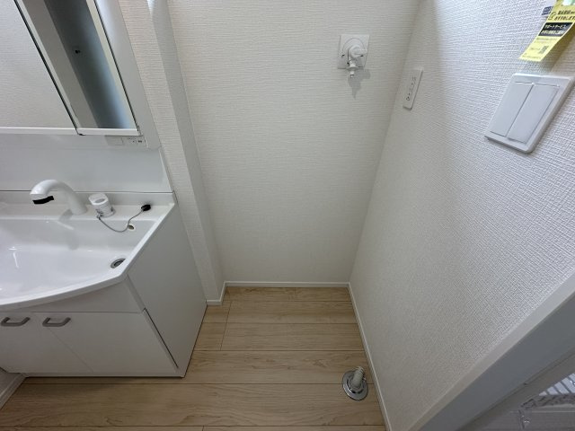 明石市大久保町谷八木新築戸建５号棟のランドリースペース