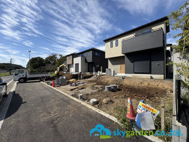 茅ヶ崎市第1芹沢　新築戸建　全４棟4号棟の前面道路含む現地写真