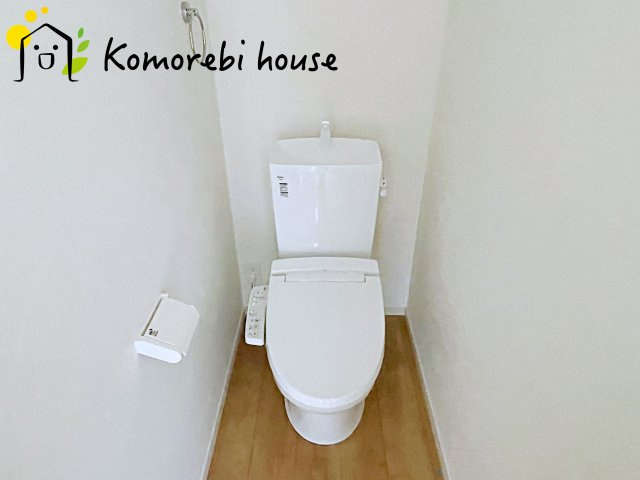 北足立郡伊奈町　1期　新築一戸建て　CRAFT PIT　02のトイレ|トイレもきれいです