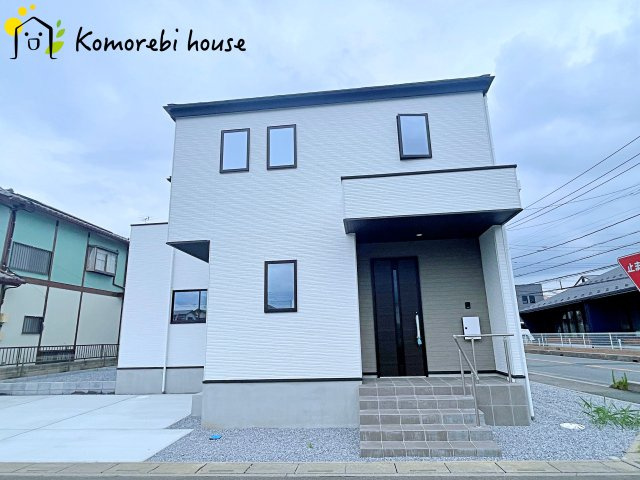 北足立郡伊奈町　1期　新築一戸建て　CRAFT PIT　02の外観|外観も気になるポイント