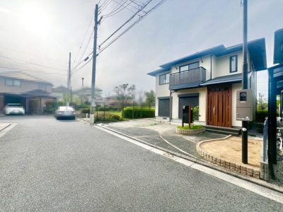 【前面道路含む現地写真】 | 野尻町　中古戸建