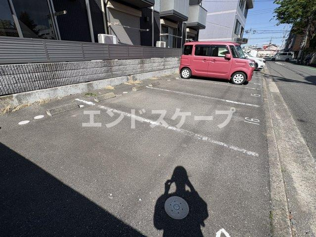 ウィザードⅠの駐車場|高崎、前橋のお部屋探しはエンドスケープまで！お客様の理想お聞かせ下さい♪
